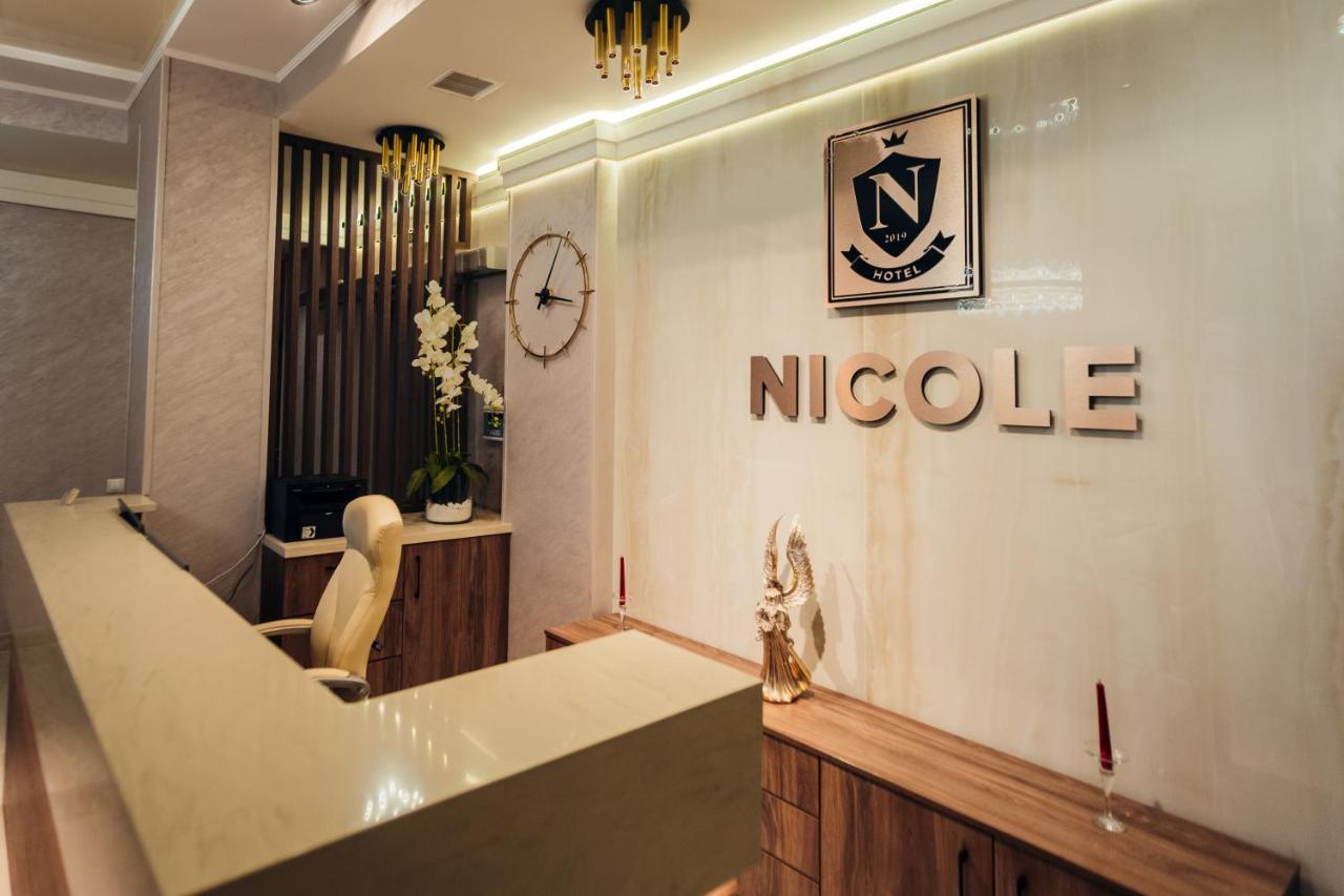 Nicole Otel Ujgorod Dış mekan fotoğraf